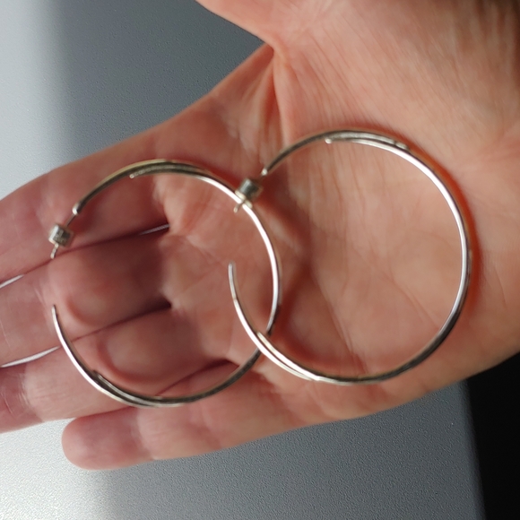 Stella & Dot | Hoop Earrings | Silver - Picture 4 of 5